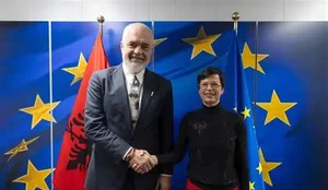 Komisionerja Marta Kos vjen në Shqipëri, takon kryeministrin Rama