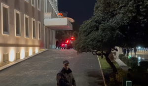 Video/ Takim me Ballukun! Rama largohet nga Kryeministria pas 8 orësh!