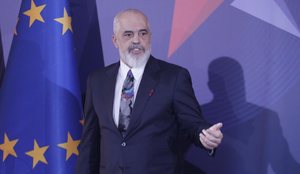 Rama: Sa të jem unë, s’do ketë luftë me