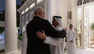 Edi Rama, viziton Katarin, pritet nga Sheikh Mohammad bin Abdulrahman bin Jassim
