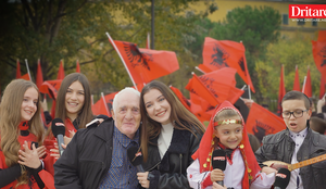 Çiftelia kumbon në shesh! Urimet e shqiptarëve për