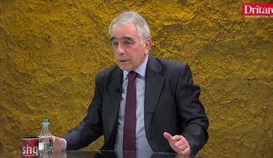 Pëllumb Xhufi: Shqipërinë e Madhe nuk e bënë