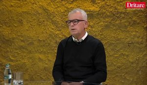 Arratisja në '89-ën!  Ika maleve për në Greqi mes