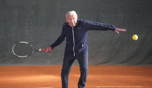 Nuk &euml;sht&euml; dieta. Sekreti i mjekut 100 vje&ccedil;, q&euml; luan tenis