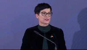 BE miraton konkluzionet p&euml;r Shqip&euml;rin&euml;, Kos: Hapja e kapitujve,