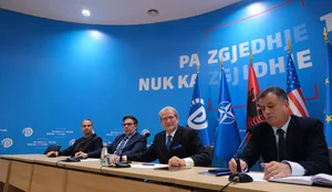 Berisha pas mbledhjes s&euml; K&euml;shillit Komb&euml;tar t&euml; PD: Salianji