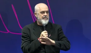 Debat i fort&euml; mes Ram&euml;s dhe nd&euml;rtuesit: Paqe me ju nuk ka