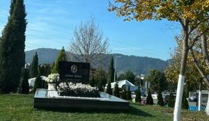 Ndalova sot te varri i Fatos Nanos