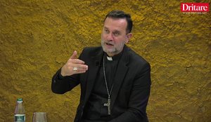 Rr&euml;fimi i rrall&euml; i Imzot Gjergj Met&euml;s p&euml;r Krishtlindje: