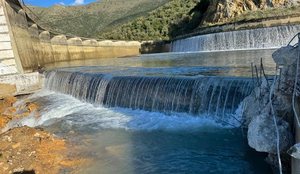 Si shfryt&euml;zohen lumenjt&euml; nga Vjosa n&euml; Skavic&euml;!