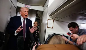 Tensione SHBA&ndash;Iran. Trump paralajm&euml;ron veprim ushtarak pas vrasjes