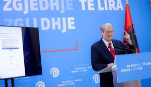 Berisha: Jam politikani m&euml; i hetuar brenda dhe jasht&euml;