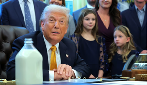 Trump firmos ligjin: Qum&euml;shti me yndyr&euml; t&euml; plot&euml; rikthehet