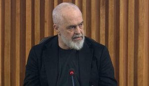 Rama: Koha p&euml;r t&euml; rishikuar ligjin p&euml;r arsimin e lart&euml;!