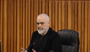 Rama mbledh sot kryebashkiak&euml;t n&euml; Golem!