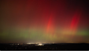 Stuhi e rrall&euml; diellore drejt Tok&euml;s, ndri&ccedil;ohet qielli