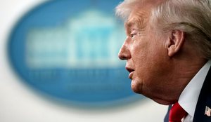 Trump k&euml;rc&euml;non: Ja si do ta marrim kontrollin e Grenland&euml;s