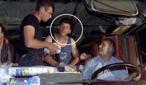 Ja &ccedil;far&euml; i b&euml;n&euml; n&euml; burg Flamur Pislit! Spartak