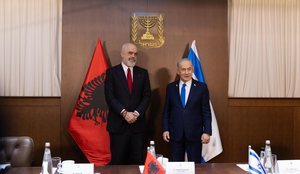 Rama me Netanyahun: Shqiptar&euml;t u bashkuan me vuajtjen e popullit