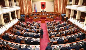 Sot Kuvend! Ja rendi i dit&euml;s!