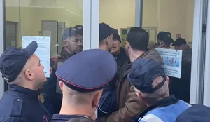 Protesta e 24 janarit/&Ccedil;far&euml; vendosi gjykata p&euml;r t&euml;