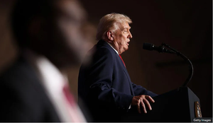 Dy vrasje nga agjent&euml;t federal&euml; tronditin SHBA-n&euml;, Trump