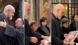 Lutja e Kryeministrit Edi Rama n&euml; bazilik&euml;n e Zoj&euml;s s&euml;