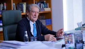 Berisha k&euml;rc&euml;non me sulme selit&euml; e PS n&euml;p&euml;r qytete: Do