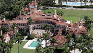 I riu hyn i armatosur n&euml; rezidenc&euml;n e Trump, vritet nga Sh&euml;rbimi