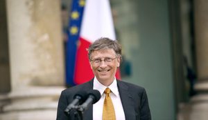 Gates thyen heshtjen. K&euml;rkon falje p&euml;r takimet me Epstein