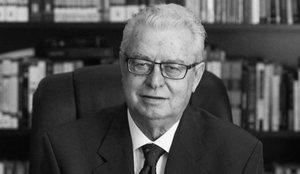 Sot homazhe p&euml;r ish-kreun e Kuvendit, Servet P&euml;llumbi!