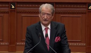 Berisha p&euml;r projektin n&euml; Zv&euml;rnec: M&euml; seriozi n&euml;