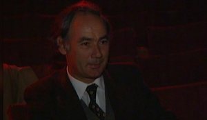 G&euml;zim Kame n&euml; provat e Eduardo De Filippo-s, ku luante Ndrenika me
