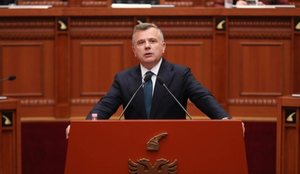 Balla i p&euml;rgjigjet Belerit p&euml;r Zv&euml;rnecin!