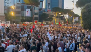 Protesta p&euml;r Zv&euml;rnecin, Rama: Shqip&euml;ria do b&euml;het sipas