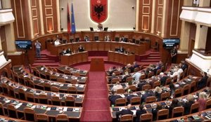 Kuvendi miraton marr&euml;veshjen e sigurimeve shoq&euml;rore me Polonin&euml;