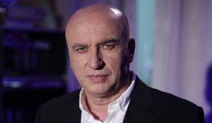 Protesta duhet mbrojtur nga protestuesit, jo nga kund&euml;rshtar&euml;t e saj