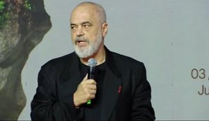 Rama i p&euml;rgjigjet Iranit: Po shqet&euml;soheni p&euml;r shqiptar&euml;t