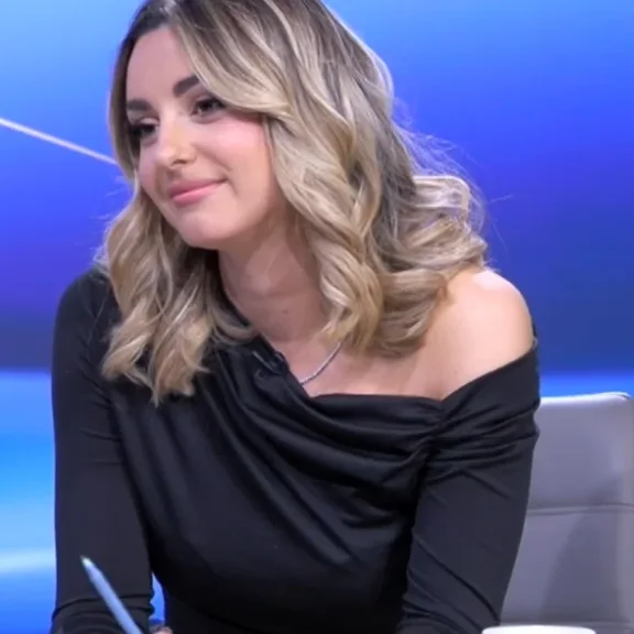 Ina Aderi: Ja si rash&euml; n&euml; dashuri me Keijsin! P&euml;r puthjen nuk jam