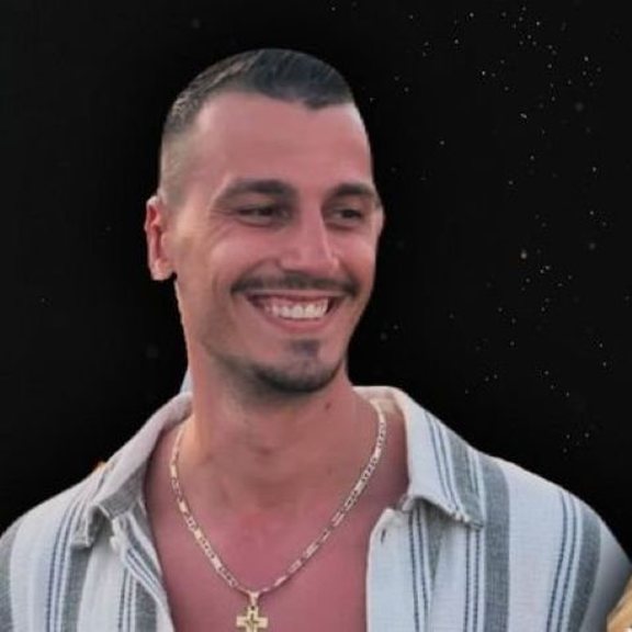 A jan&euml; ndar&euml; Mateo dhe Brikena?