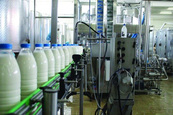 Fermerët: Fabrikat të tregojnë origjinën e lëndës