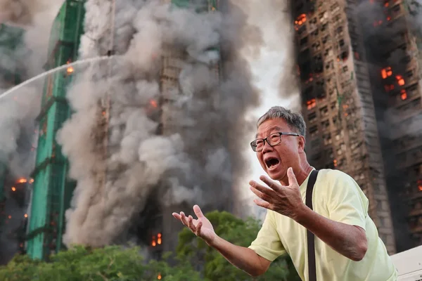 Zjarr shkatërrues në Hong Kong. 44 të vdekur dhe mbi 270 të
