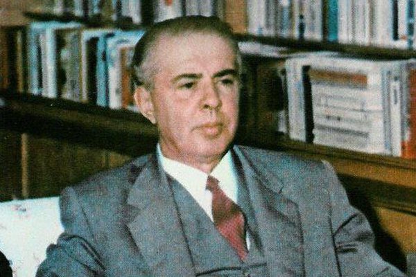 Plani sekret i mjekëve italianë për t'u larguar nga regjimi