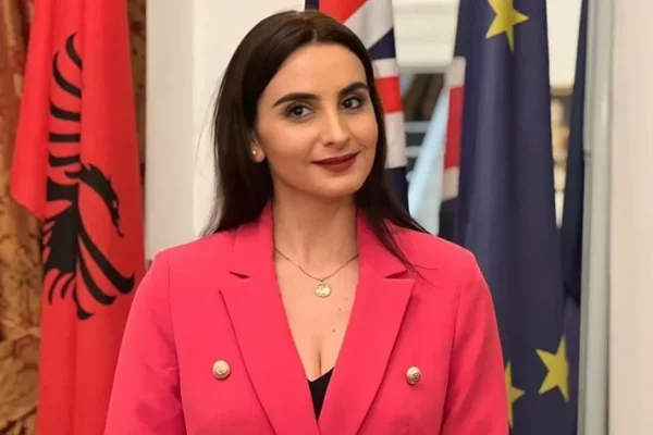 Nuk di të marr vendime. Vajza kërkon këshillën e psikologes!