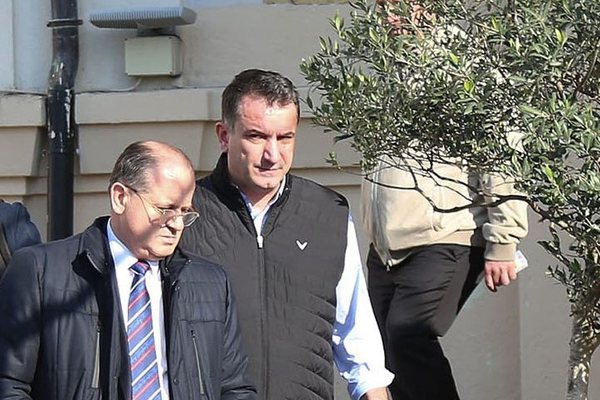 Veliaj në GJKKO: Vendosja ime në një kafaz, trajtim