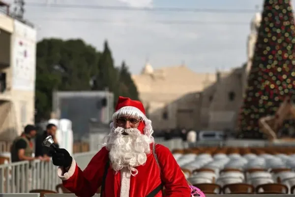 Betlehem/ Pema e Krishtlindjeve ndizet sërish pas dy vitesh!