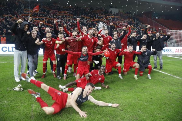 Partizani mposht Tiranën me rezultatin 2-0 në derbin e kryeqytetit!