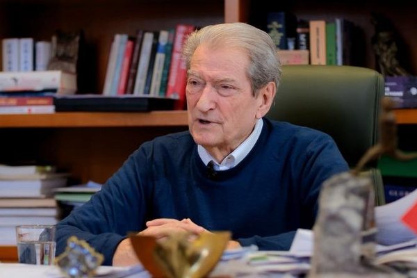 Berisha: Ftova Lapajn t&rsquo;i bashkohet protest&euml;s s&euml; 22 dhjetorit,