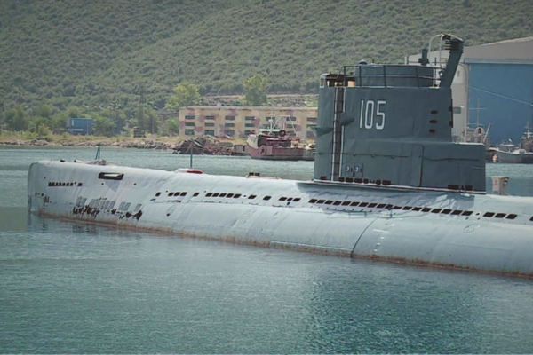 Sekreti i Pashalimanit! Si e shp&euml;toi gjenerali flot&euml;n shqiptare pas