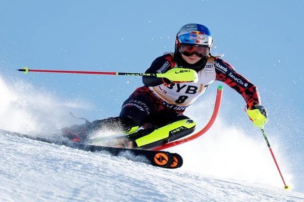 Lara Colturi pa pik&euml; n&euml; Slalomin Gjigant t&euml; Semmeringut